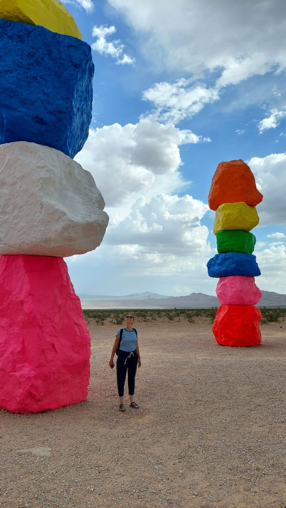 Seven Magic Mountains - LAs Vegas
